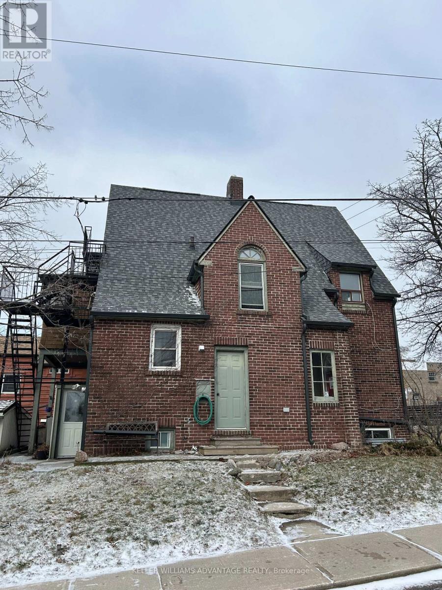 3 - 1443 Kingston Road, Toronto, Ontario  M1N 1R4 - Photo 1 - E12089368