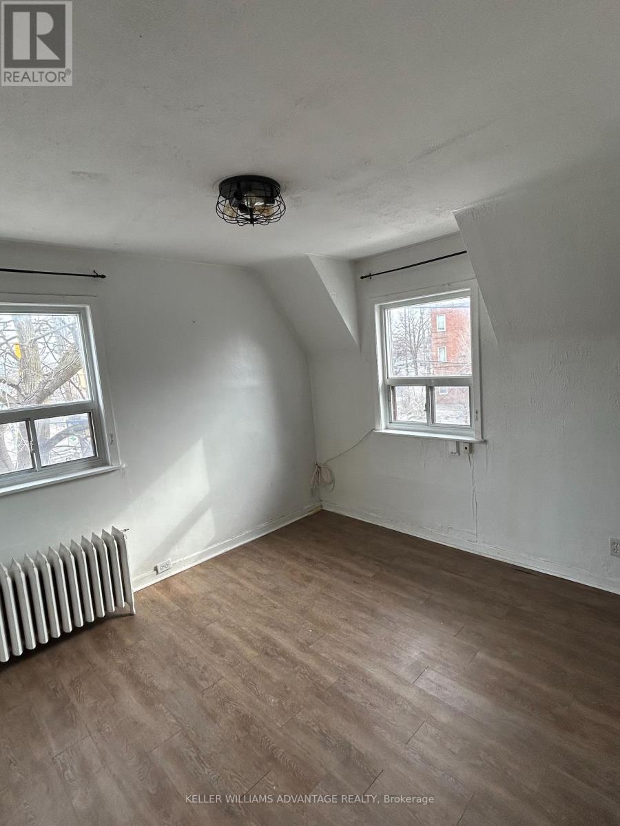 3 - 1443 Kingston Road, Toronto, Ontario  M1N 1R4 - Photo 2 - E12089368