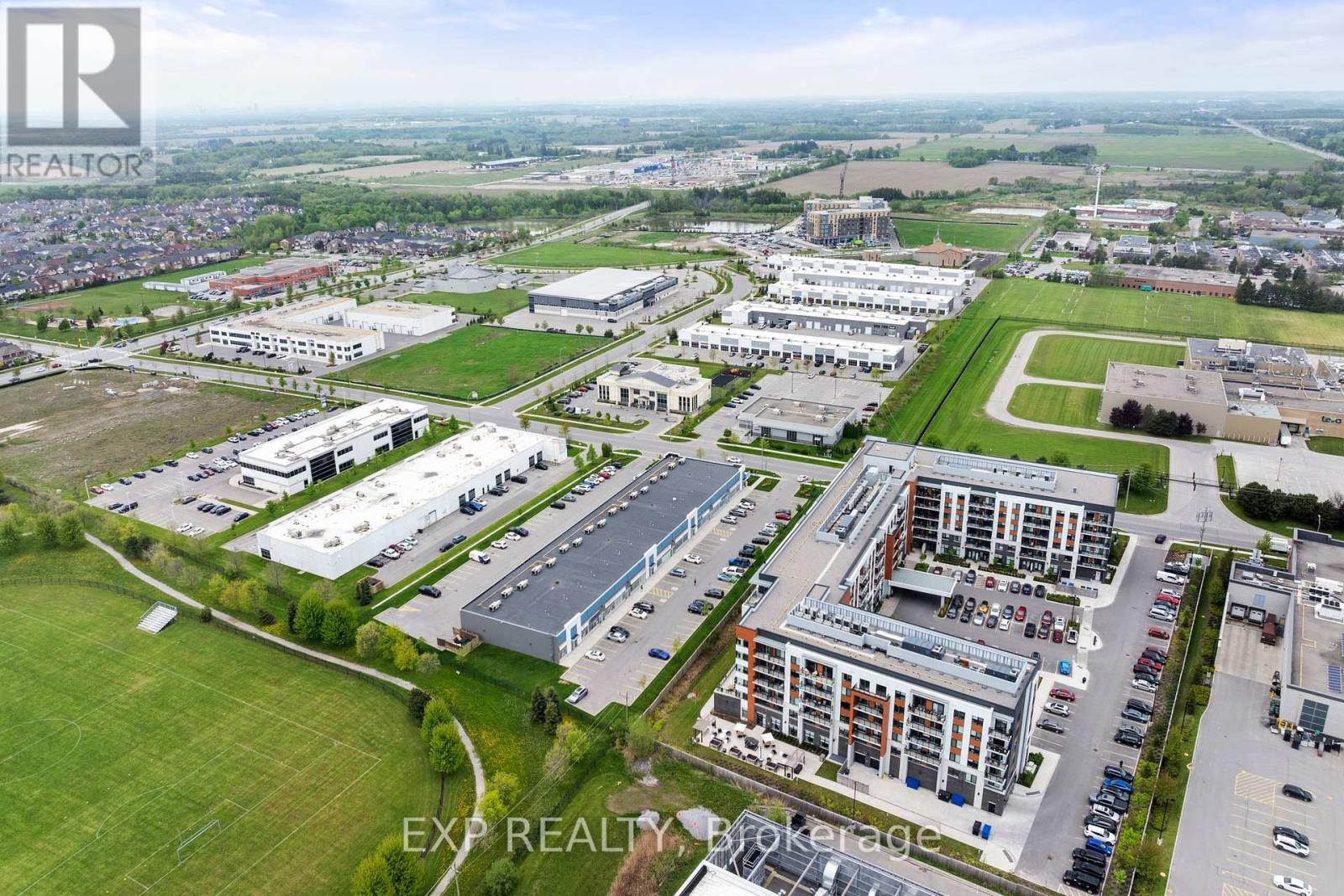 #7 #8 - 155 Mostar Street, Whitchurch-Stouffville, Ontario  L4A 0Y2 - Photo 26 - N12089333