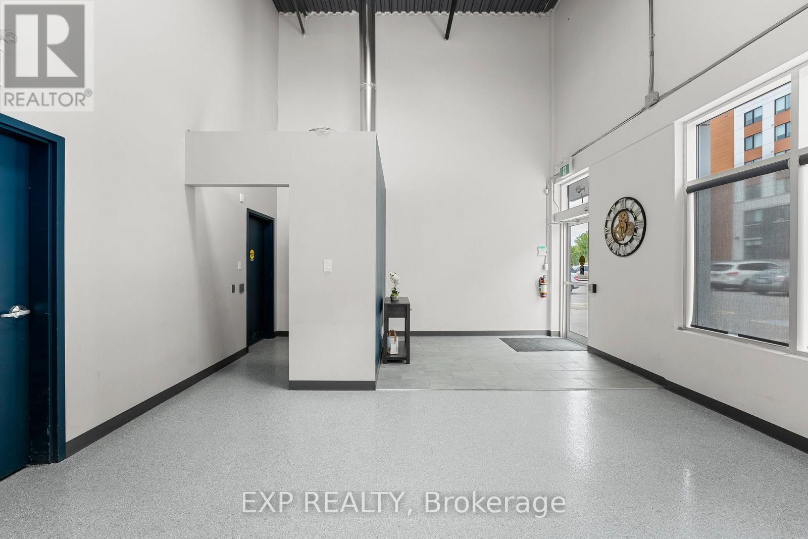 #7 #8 - 155 Mostar Street, Whitchurch-Stouffville, Ontario  L4A 0Y2 - Photo 4 - N12089333