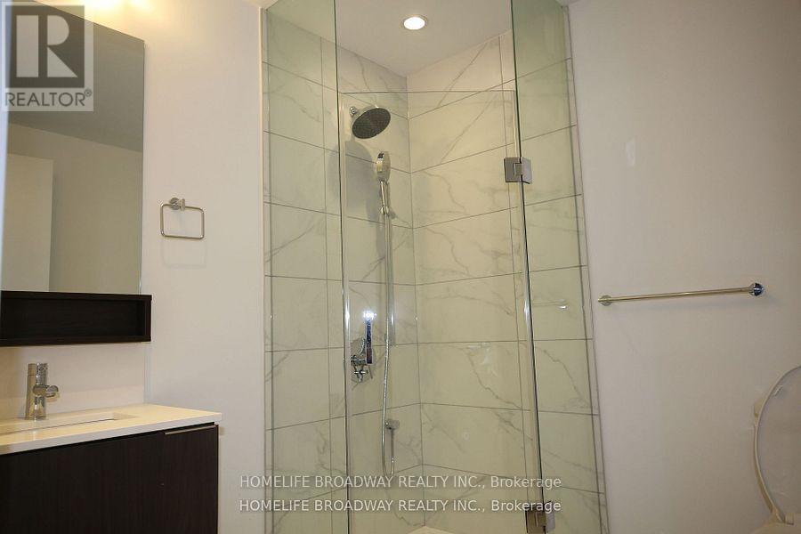 2010 - 5 Buttermill Avenue, Vaughan, Ontario  L4K 0J5 - Photo 5 - N12089369