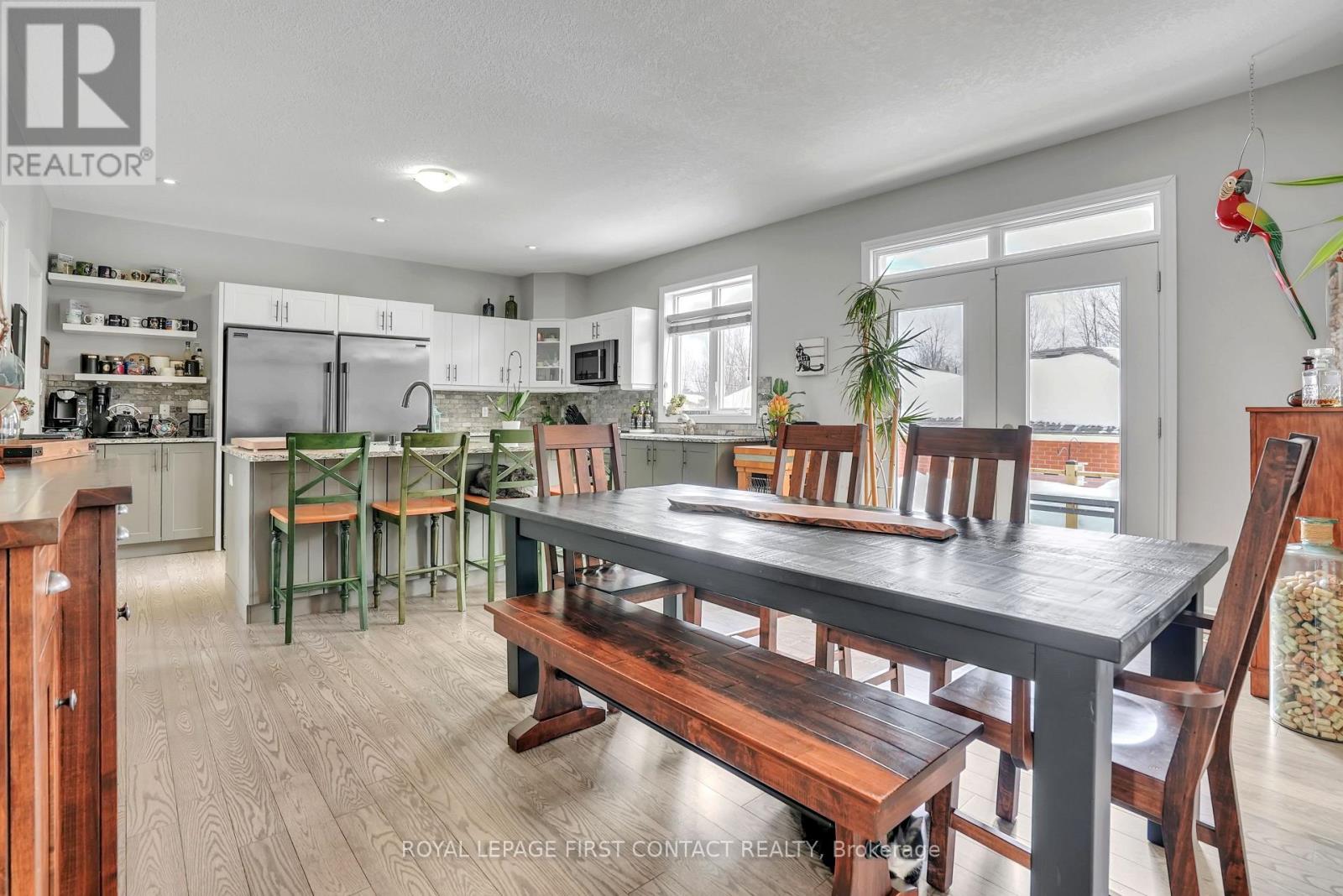 5 Charlie Rawson Boulevard, Tay, Ontario  L0K 2A0 - Photo 11 - S12089358