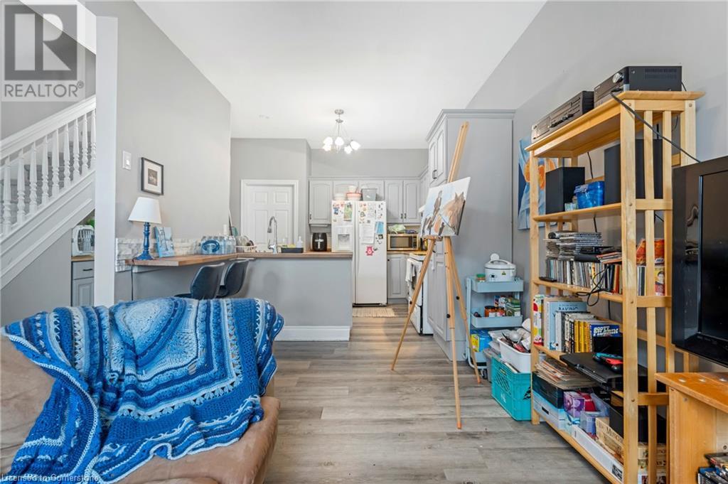 26 Madison Avenue, Hamilton, Ontario  L8L 5Y3 - Photo 7 - 40716545