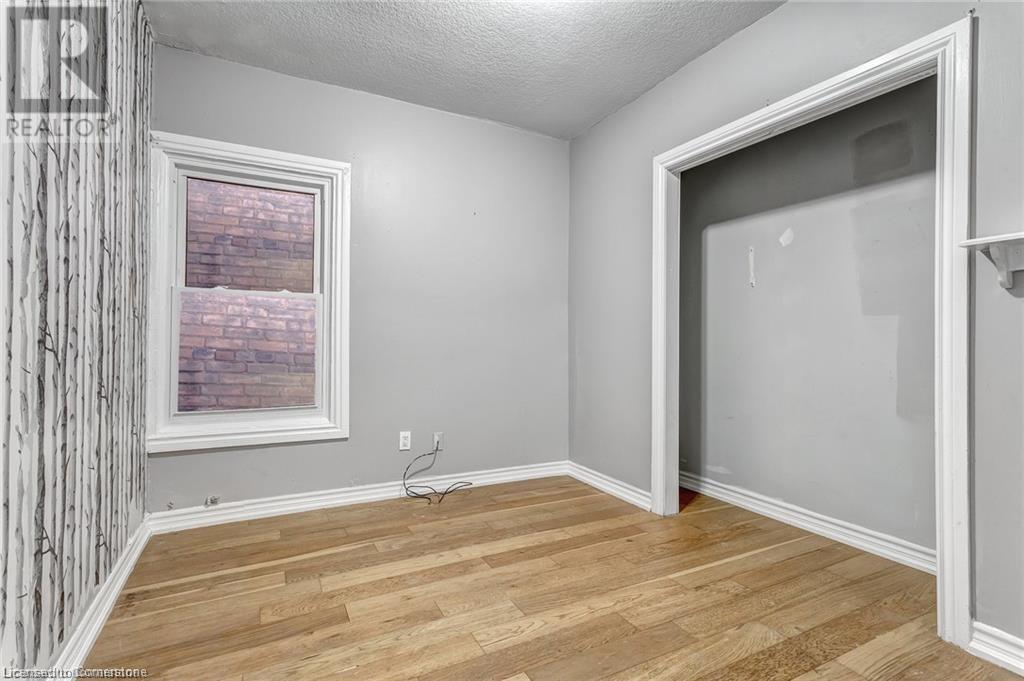 26 Madison Avenue, Hamilton, Ontario  L8L 5Y3 - Photo 15 - 40716545