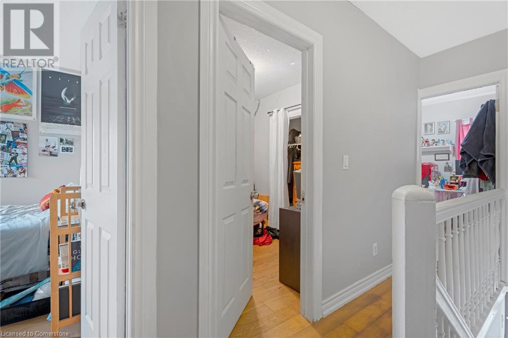 26 Madison Avenue, Hamilton, Ontario  L8L 5Y3 - Photo 11 - 40716545