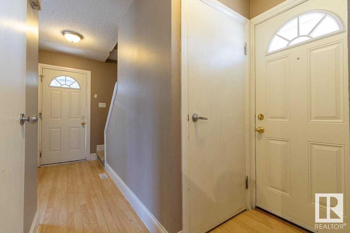 Property at 31 BELMEAD GARDENS GD NW image 4