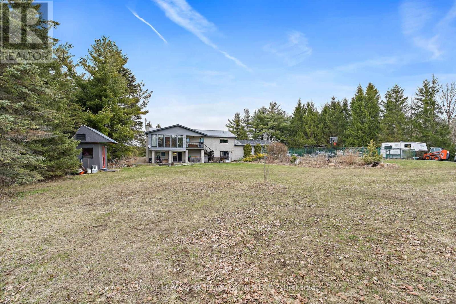 5084 Erin Third Line, Erin, Ontario  L7J 2L8 - Photo 33 - W12089404