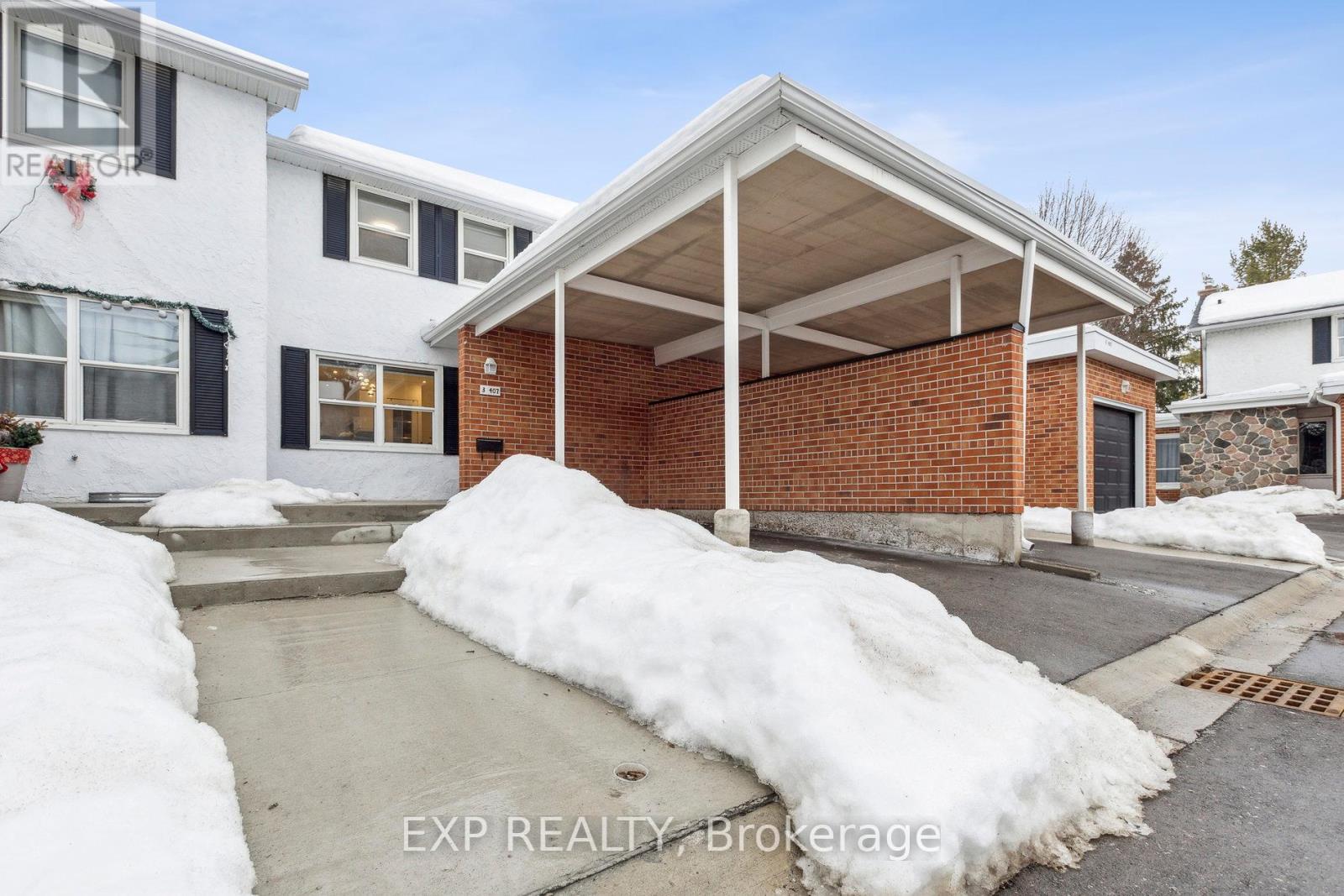 Property at 3 - 407 KEATS WAY image 1