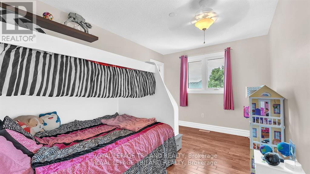 Photo 21 of 41 for 2145 Quarrier Road