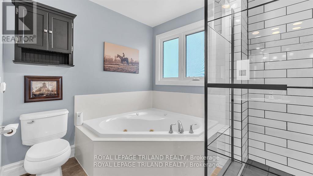 Photo 26 of 41 for 2145 Quarrier Road