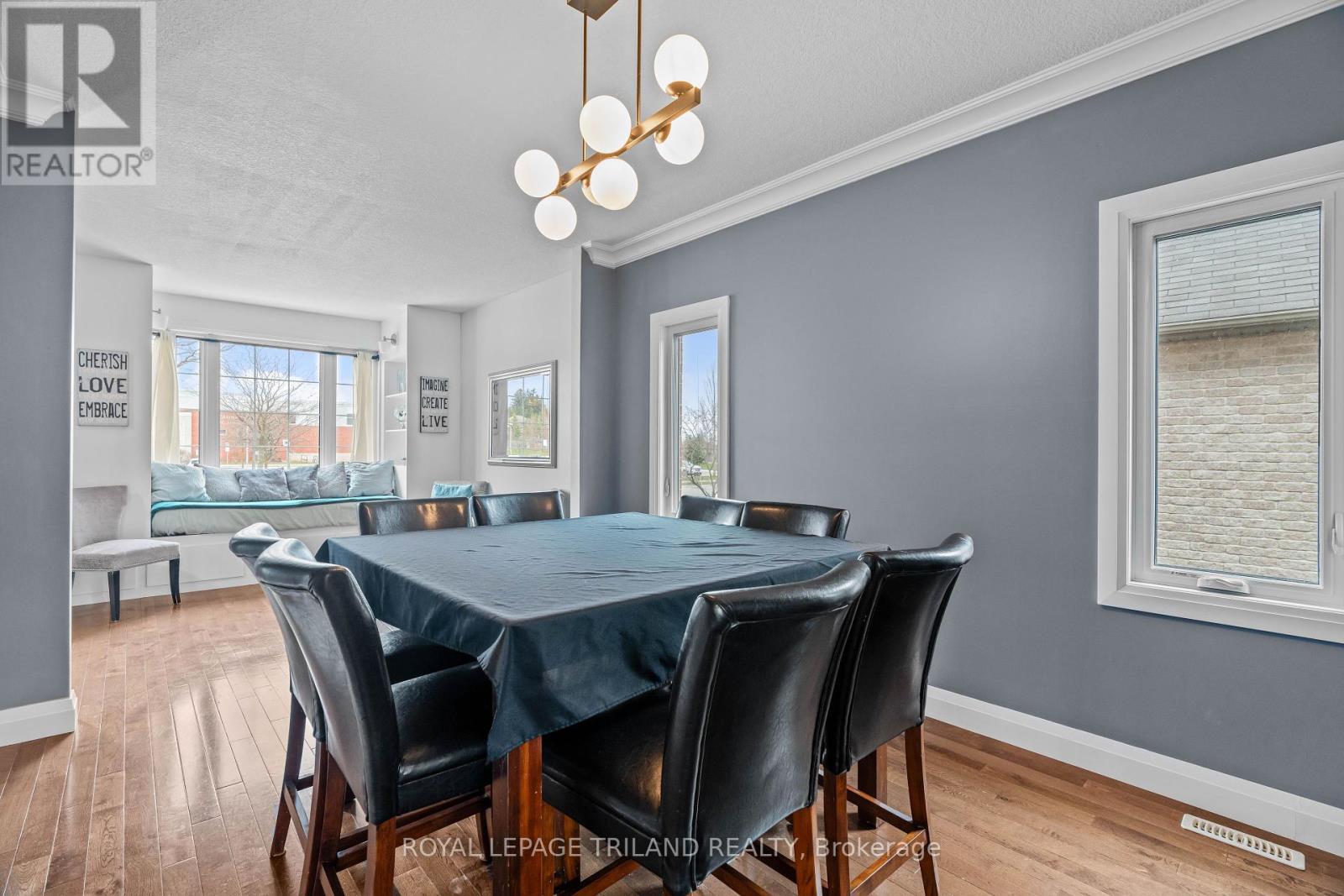 Photo 9 of 41 for 2145 Quarrier Road