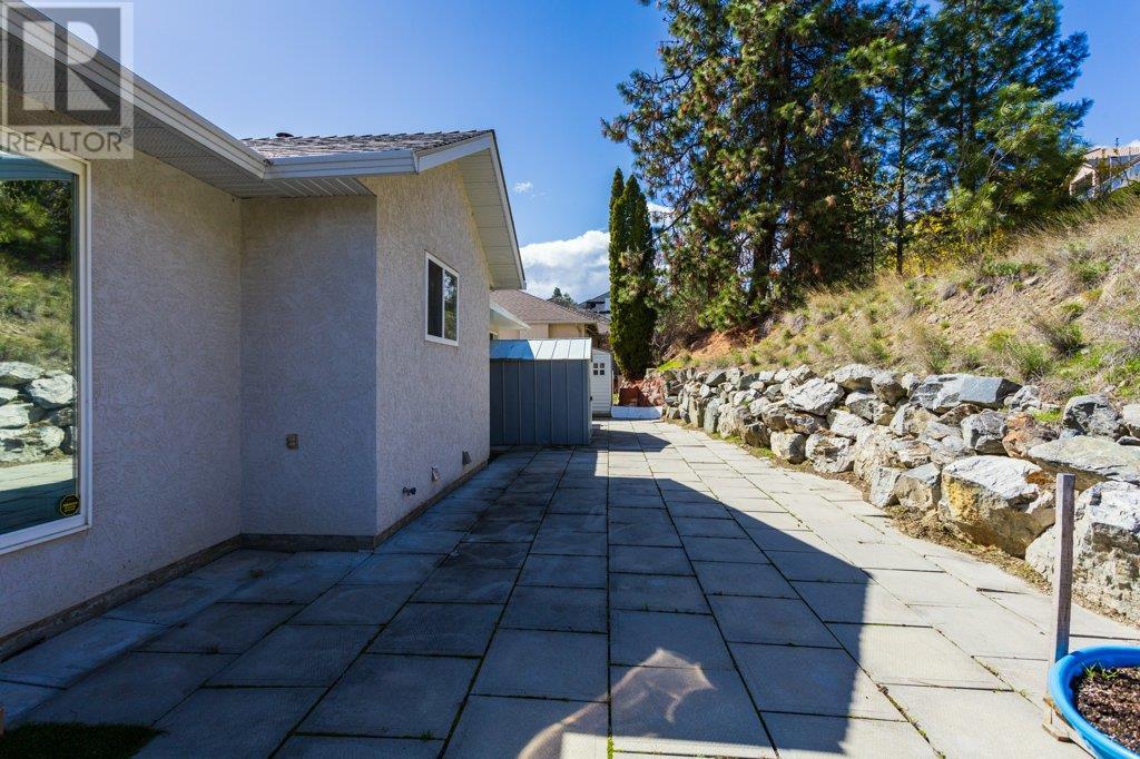 1608 Mission Hill Road, West Kelowna, British Columbia  V4T 2M4 - Photo 34 - 10344066