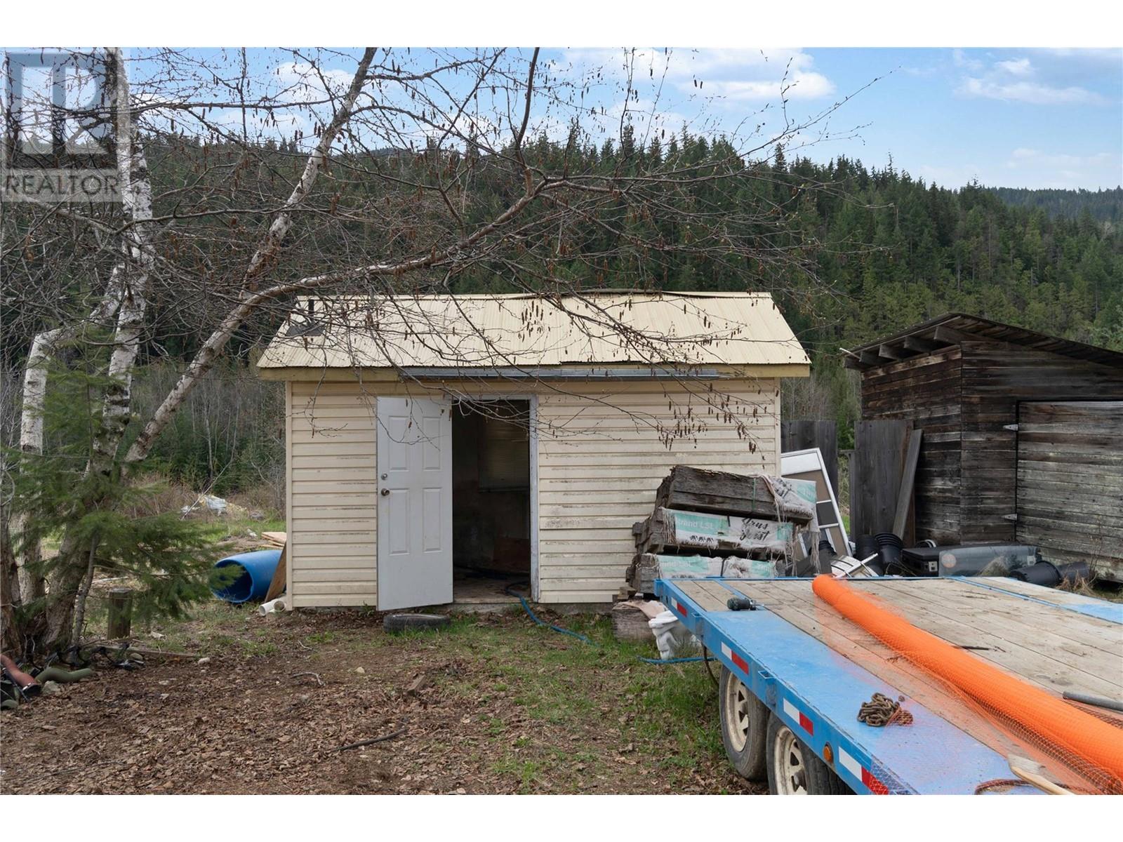 3354 Oxbow Frontage Road, Malakwa, British Columbia  V0E 2J0 - Photo 37 - 10342614