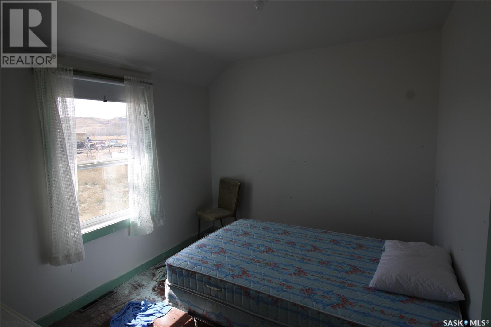 0 Railway Street E, Eastend, Saskatchewan  S0N 0T0 - Photo 10 - SK002899