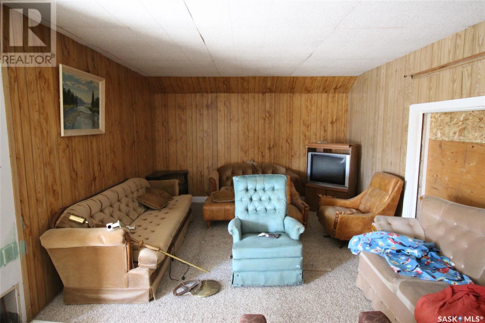 0 Railway Street E, Eastend, Saskatchewan  S0N 0T0 - Photo 8 - SK002899