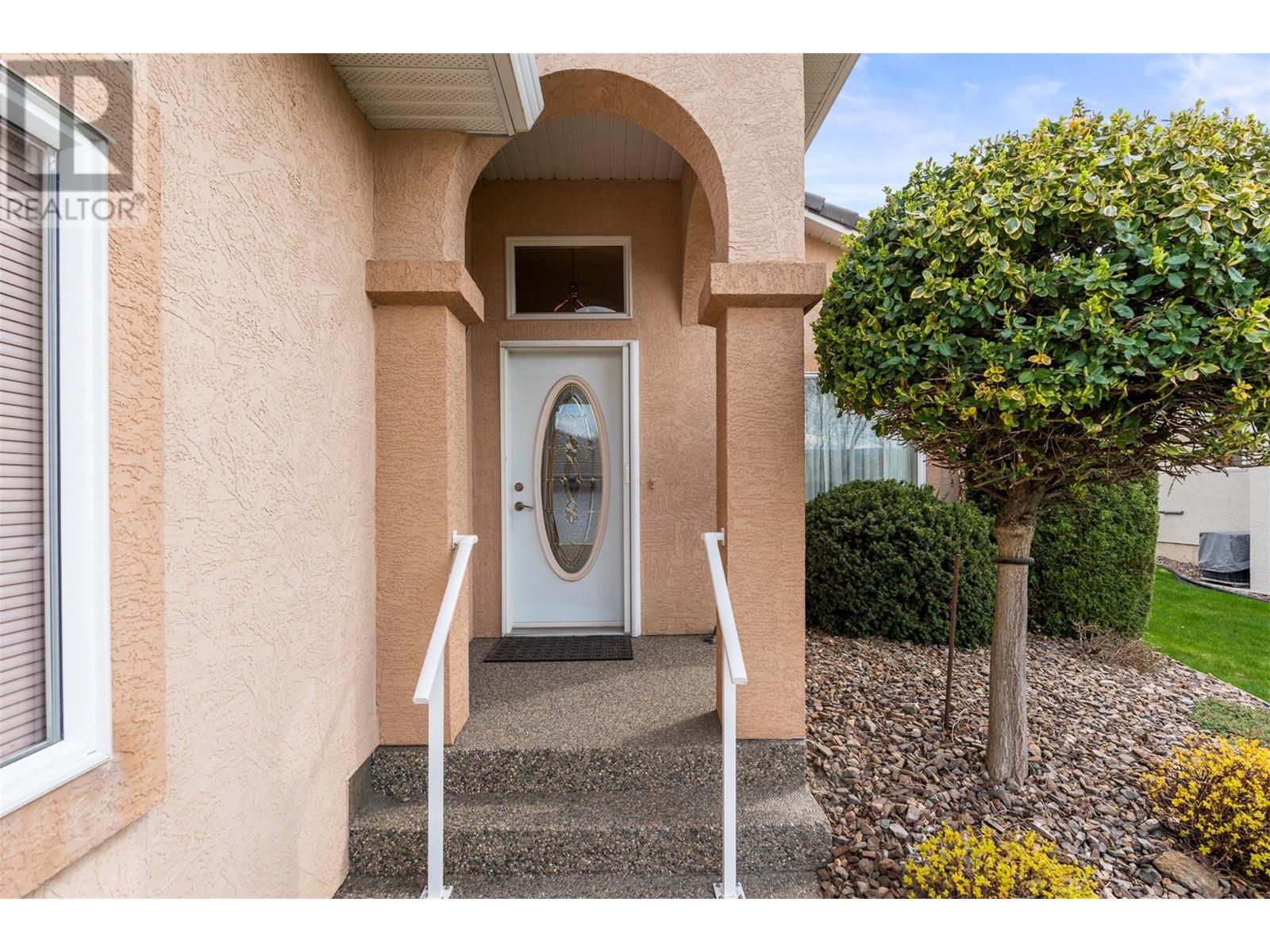 Property at 124 Sarsons Road Unit# 44 image 2