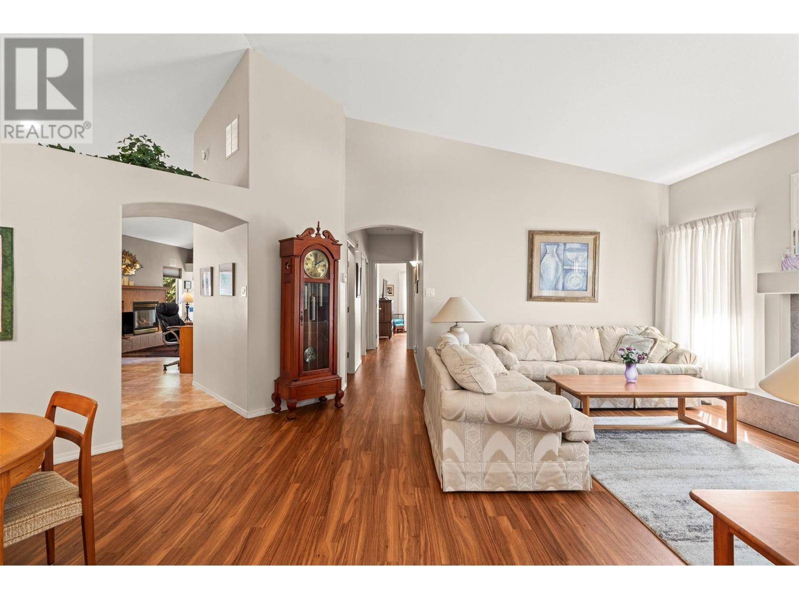 Property at 124 Sarsons Road Unit# 44 image 4
