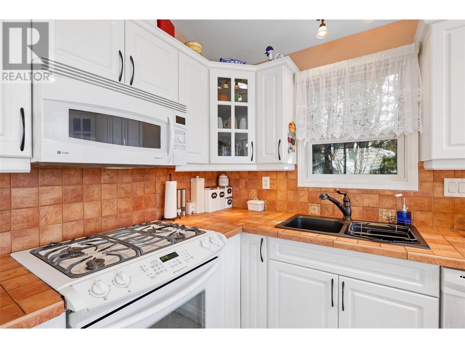 415 Commonwealth Road Unit# 348, Kelowna, British Columbia  V4V 1P4 - Photo 14 - 10343495