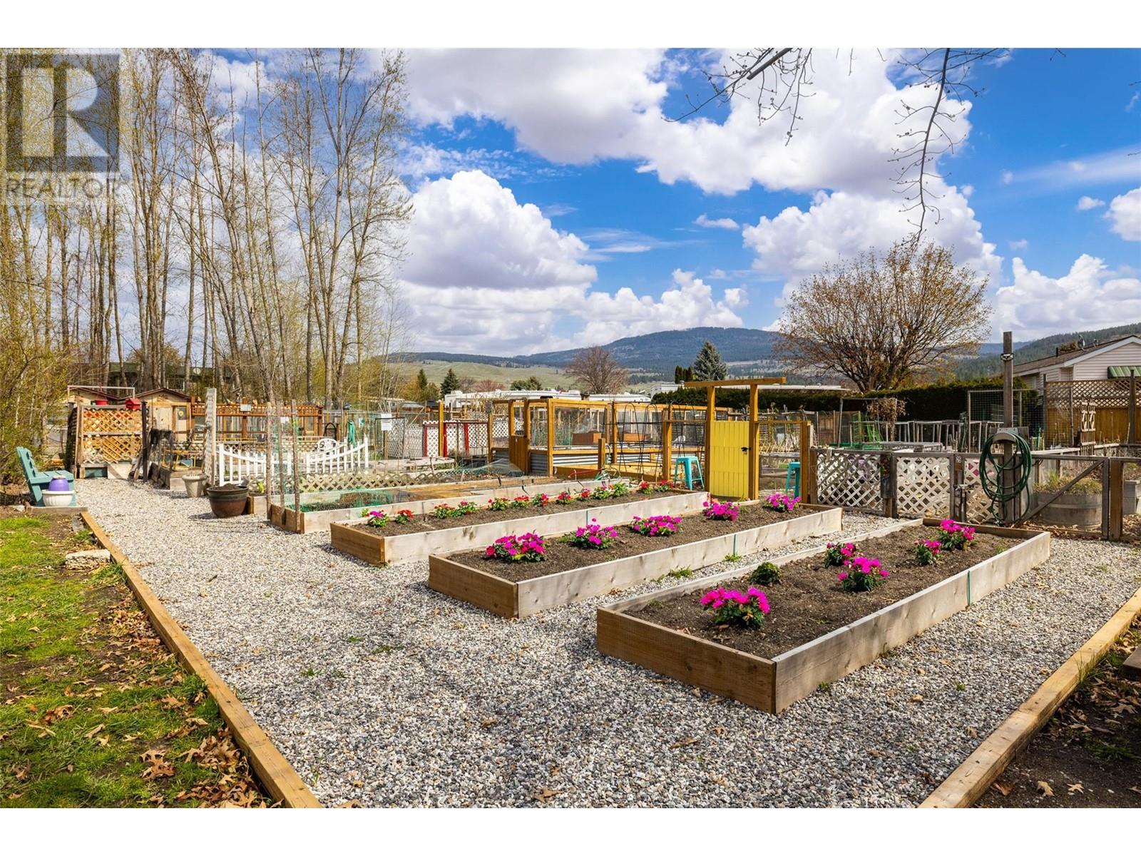 415 Commonwealth Road Unit# 348, Kelowna, British Columbia  V4V 1P4 - Photo 64 - 10343495