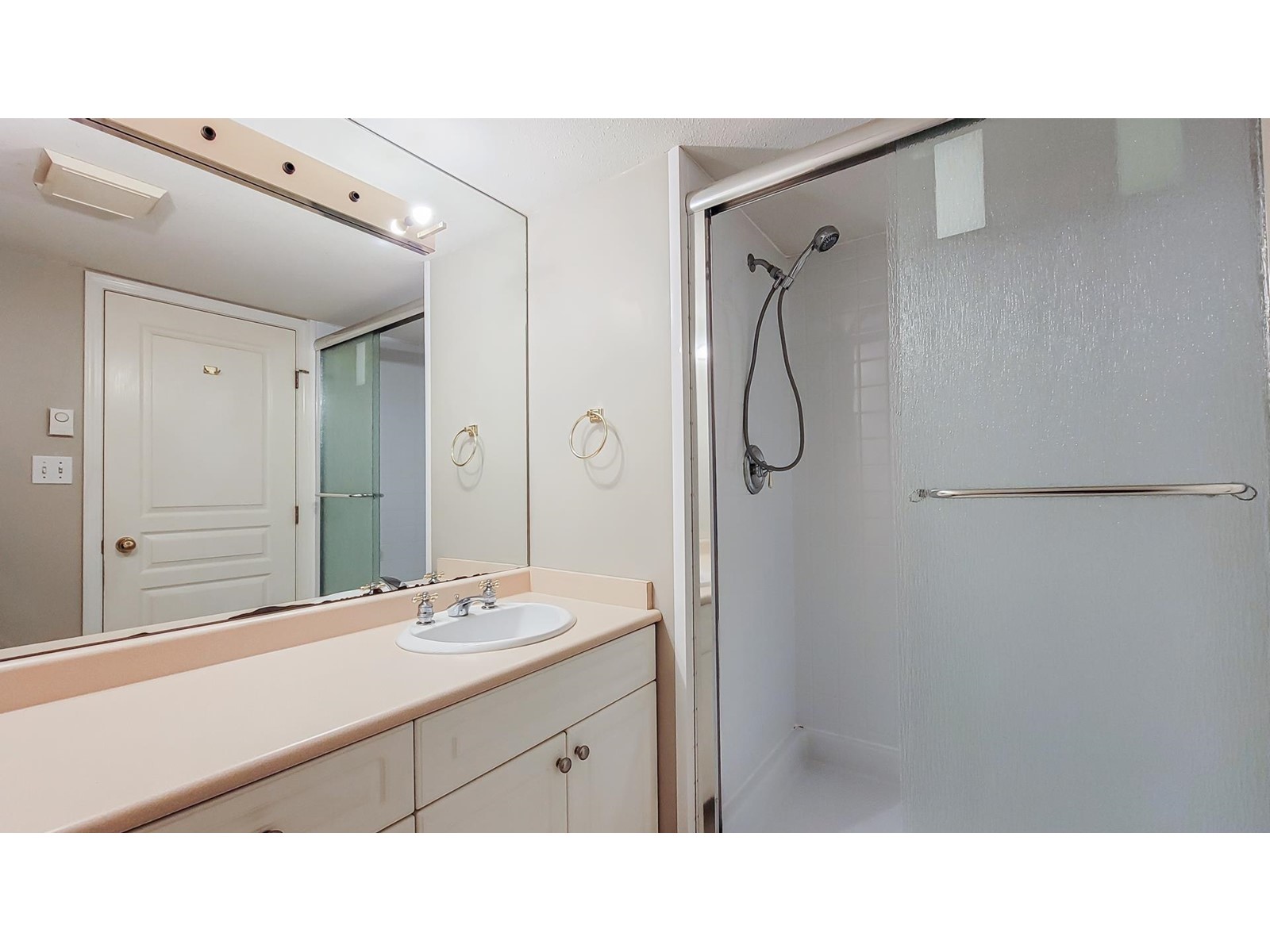 207 6363 121 Street, Surrey, British Columbia  V3X 3K6 - Photo 17 - R2991598