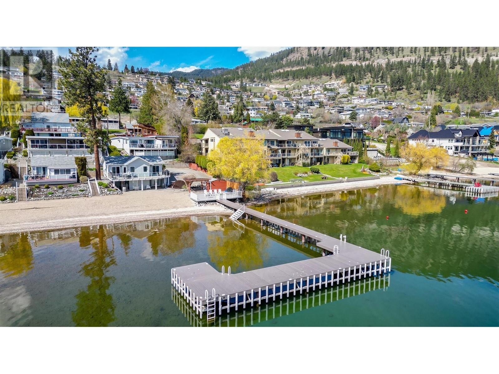 3701 Beach Avenue Unit# 11, Peachland, British Columbia
