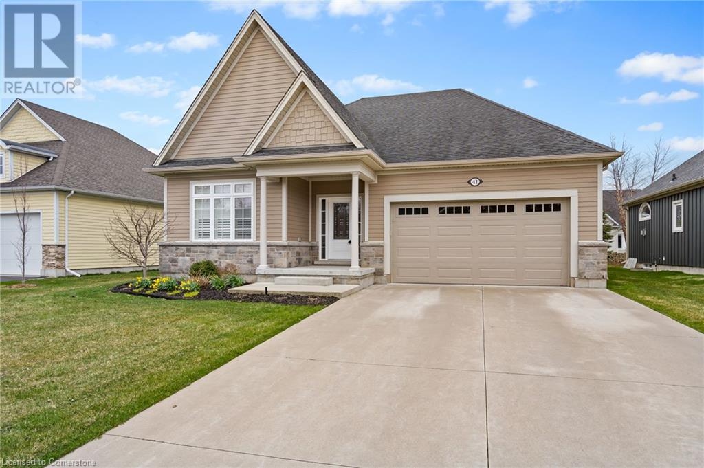 Property at 41 SUNRISE Court image 3