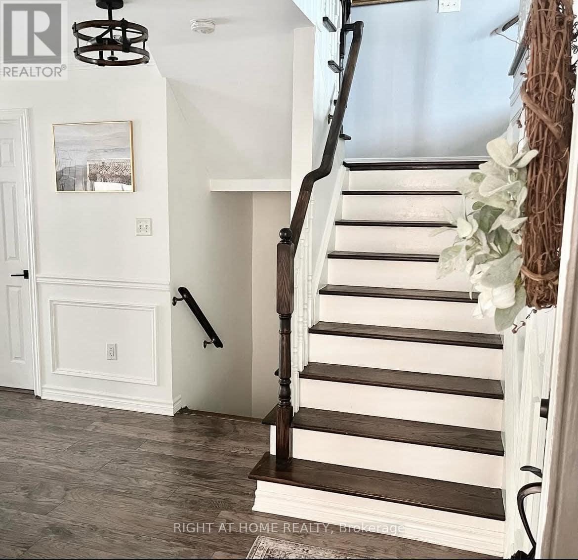23 Cedargrove Road, Caledon, Ontario  L7E 2L7 - Photo 6 - W12022334