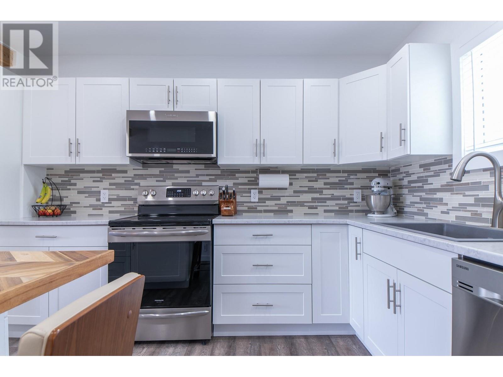 403 8th Avenue S, Creston, British Columbia  V0B 1G3 - Photo 5 - 10343076