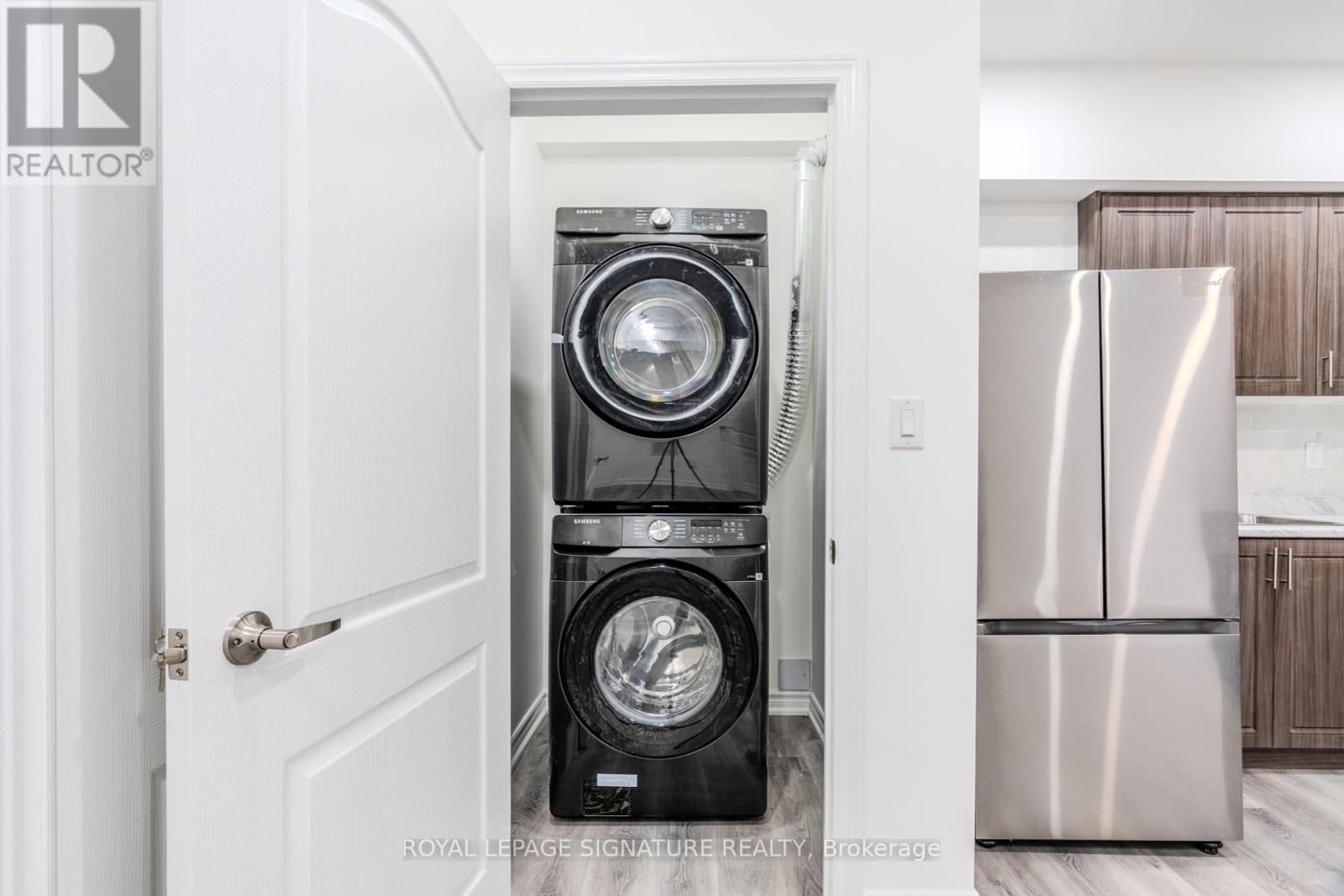 9 Walter Clifford Nesb Drive, Whitby, Ontario  L1P 0G5 - Photo 10 - E12088762