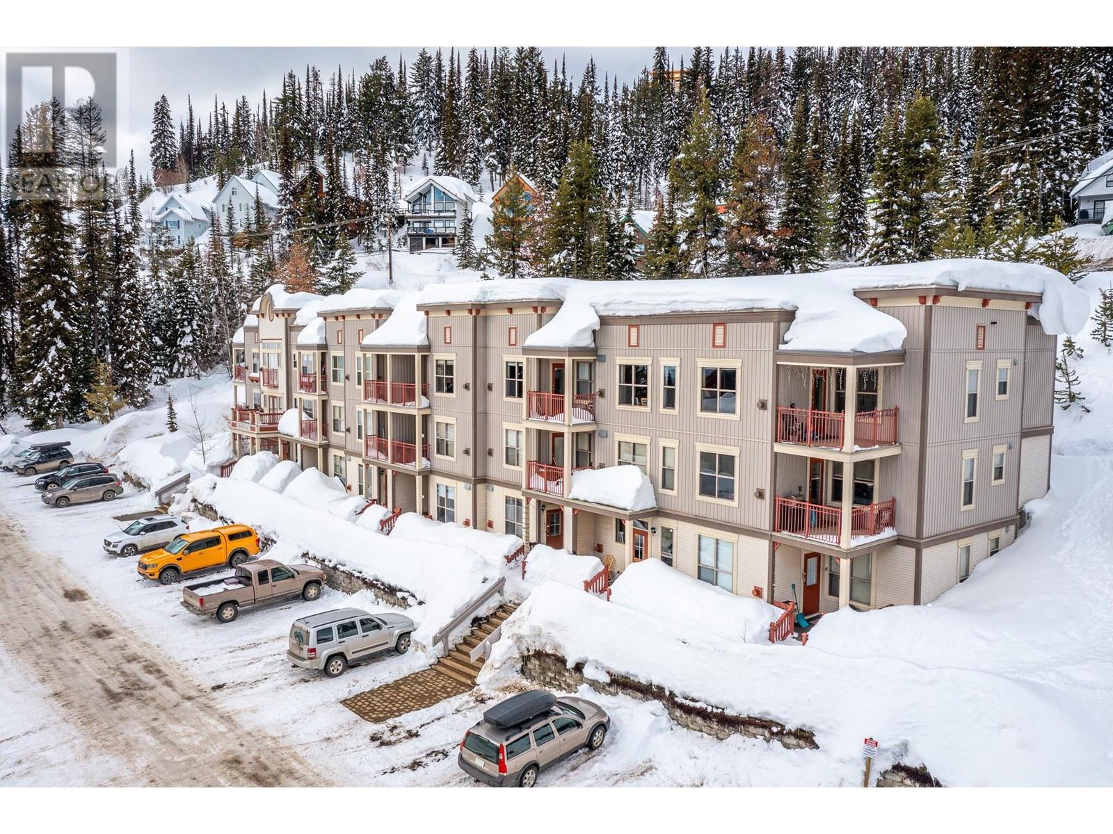 9802 Silver Star Road Unit# 104, Silver Star, British Columbia  V1B 3W9 - Photo 10 - 10343948