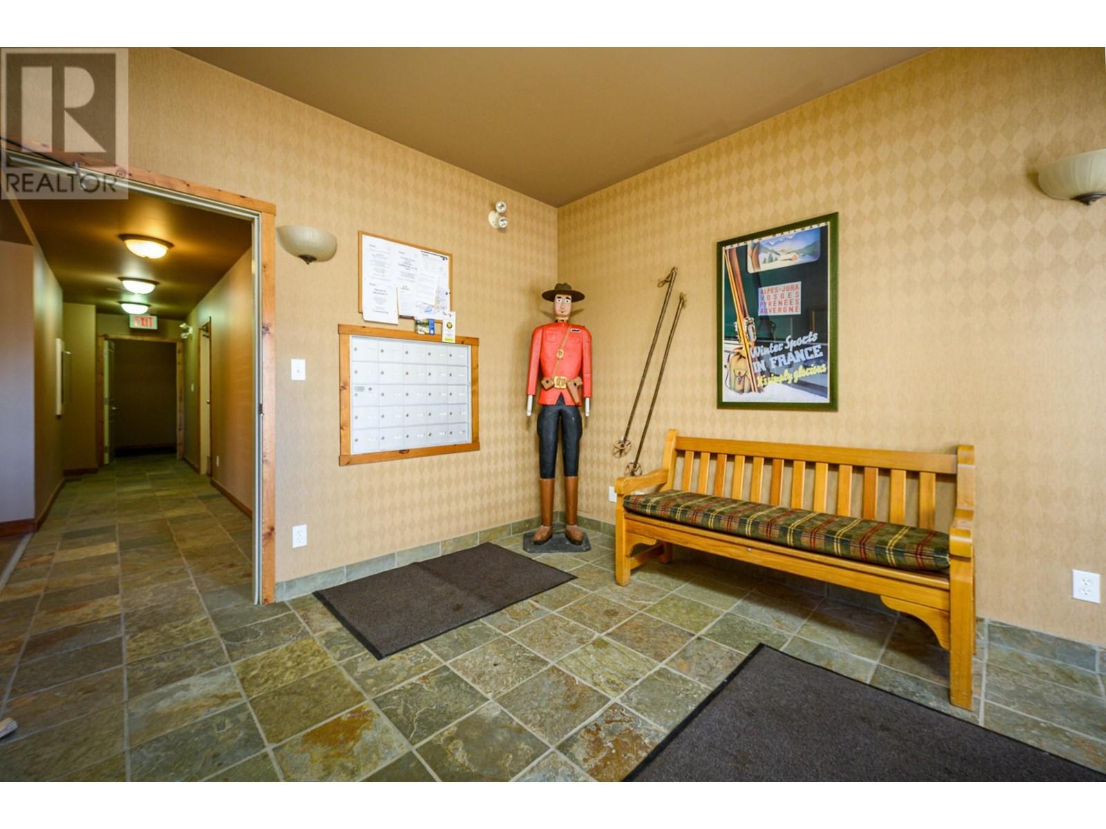 9802 Silver Star Road Unit# 104, Silver Star, British Columbia  V1B 3W9 - Photo 16 - 10343948