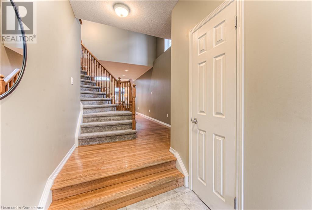 Property at 204 HOLBEACH Crescent image 4
