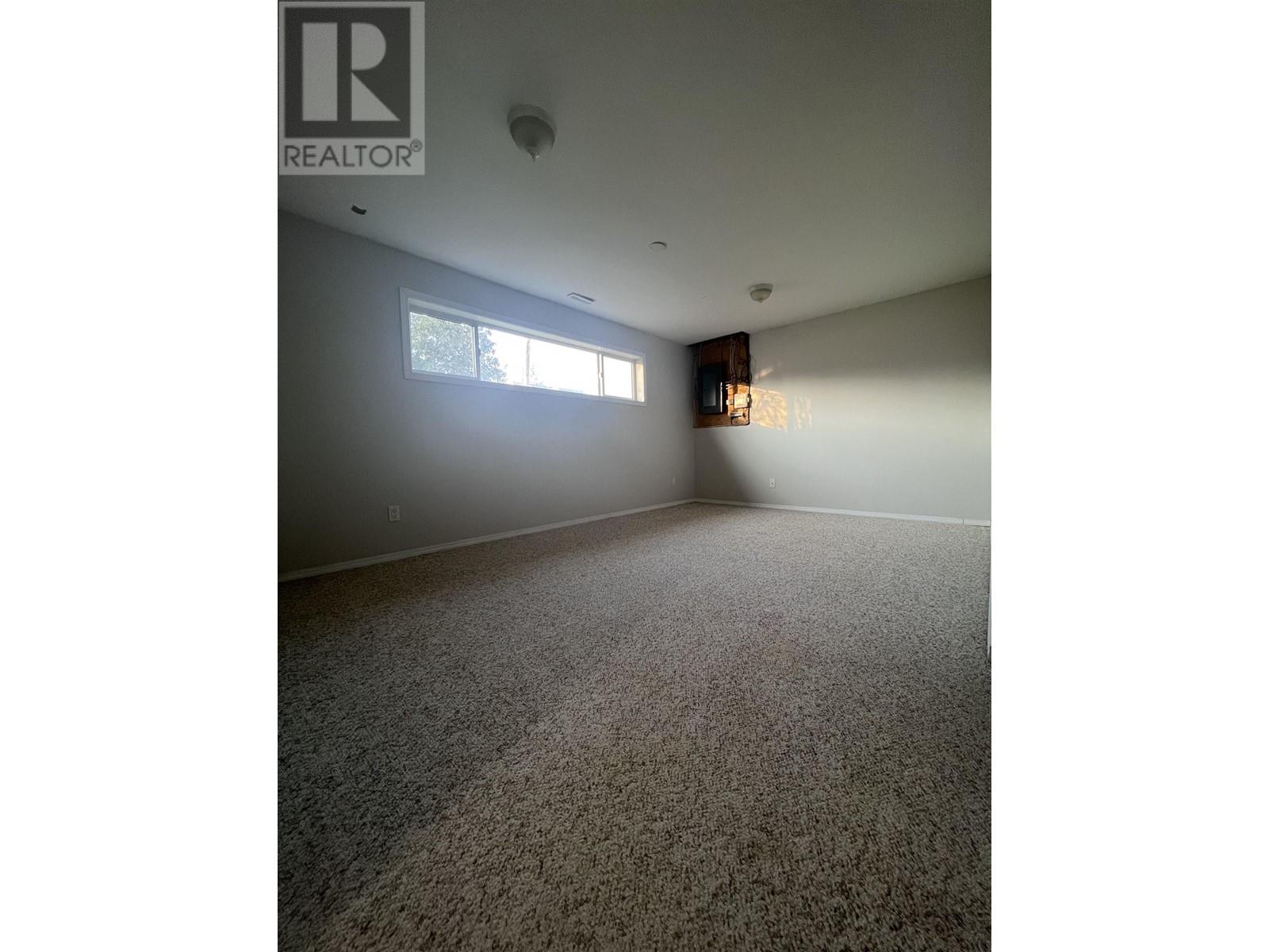 3955 Cottonwood Road, Fort Nelson, British Columbia  V0C 1R0 - Photo 10 - R2937820