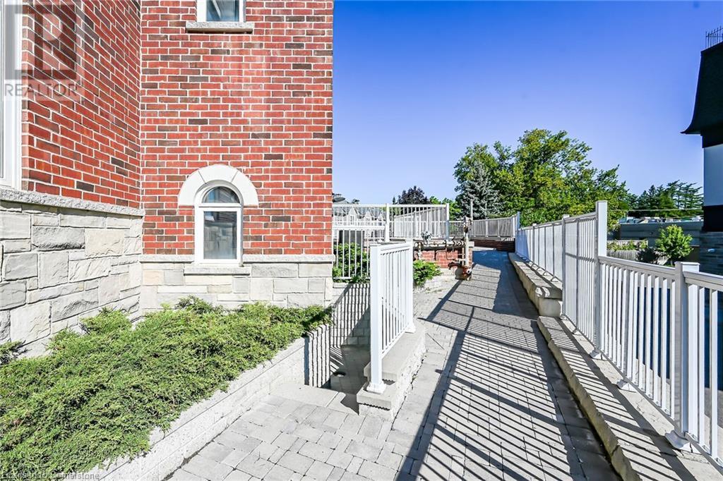 95 Wilson Street Unit# 101, Ancaster, Ontario  L9G 1N1 - Photo 40 - 40717166