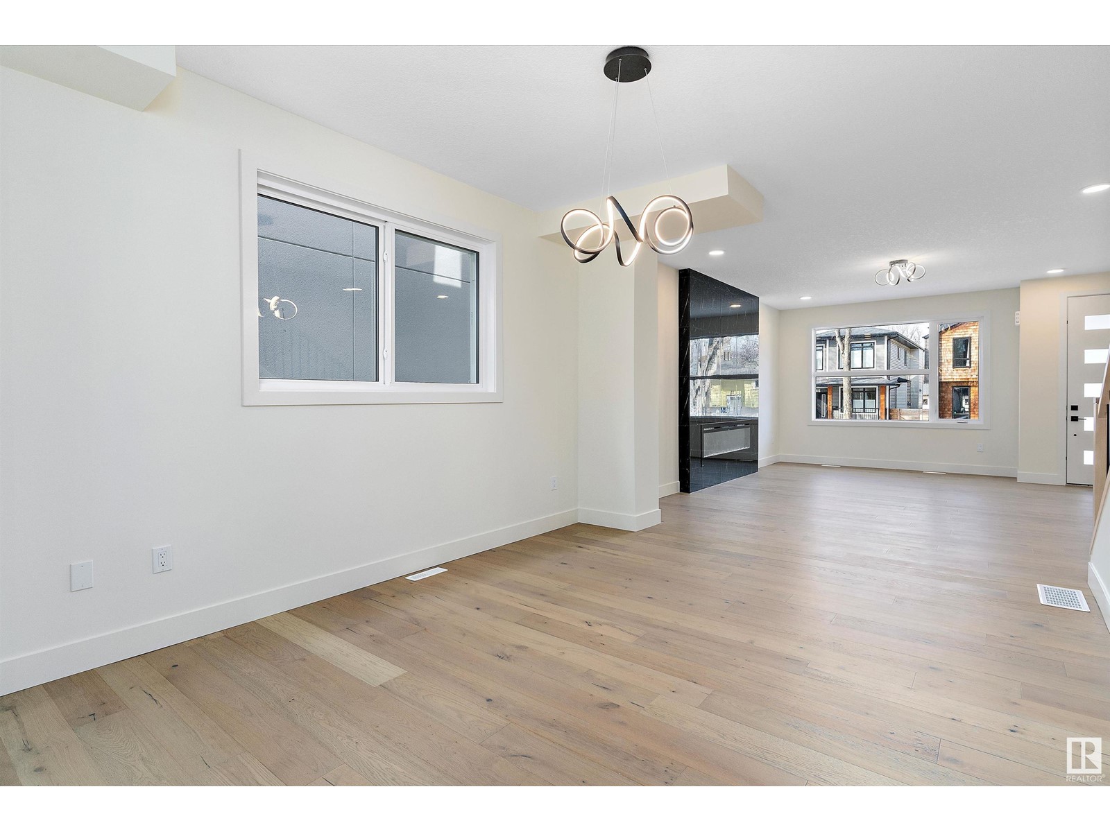Property at 10965 129 ST NW image 1