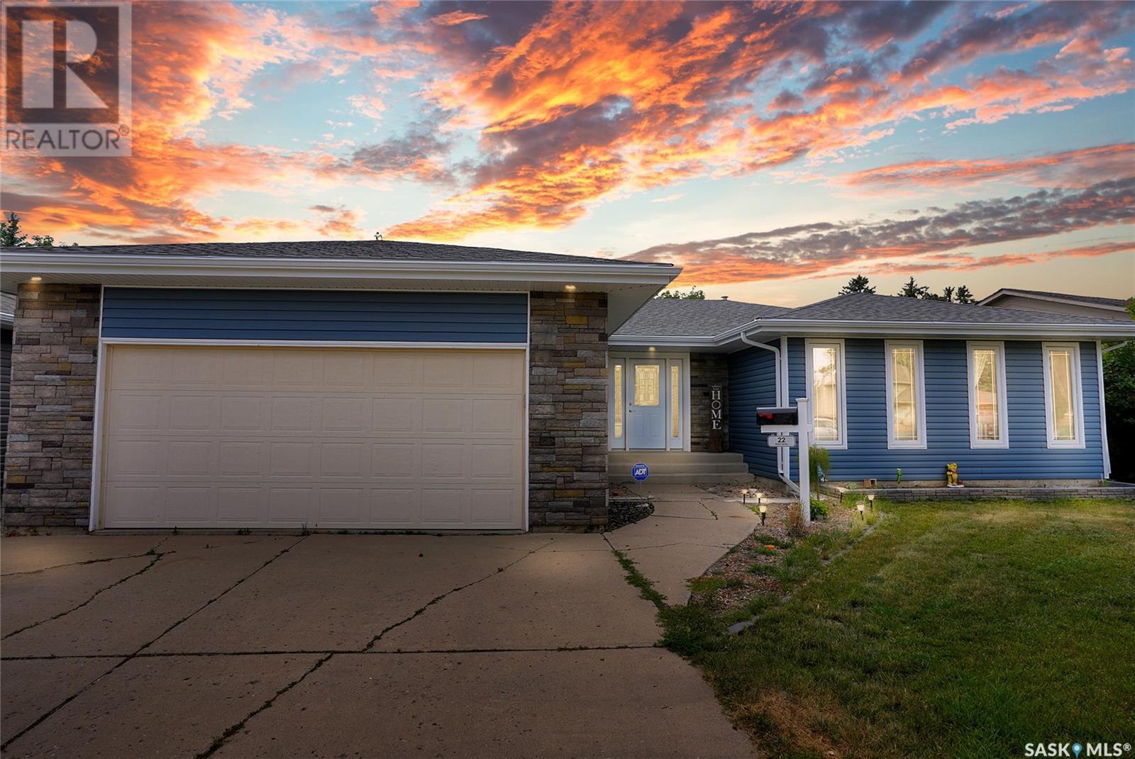 Property at 22 Elisia DRIVE image 3