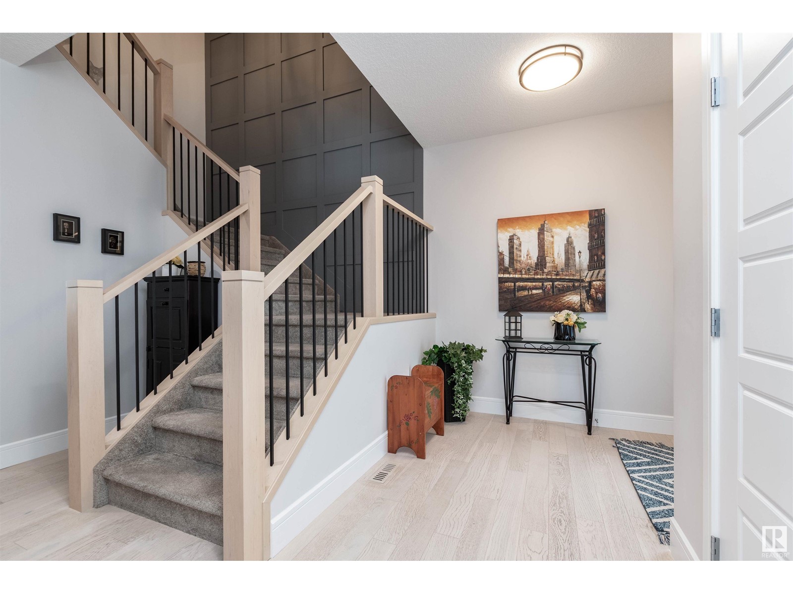 Property at 16 EDISON DR image 3
