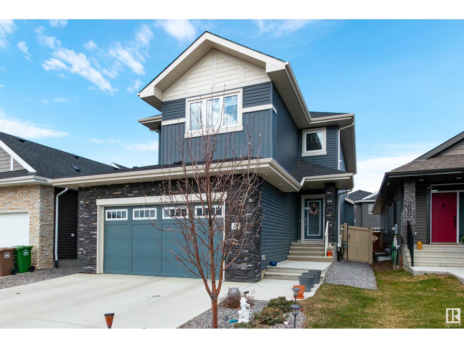 Property at 16 EDISON DR image 1