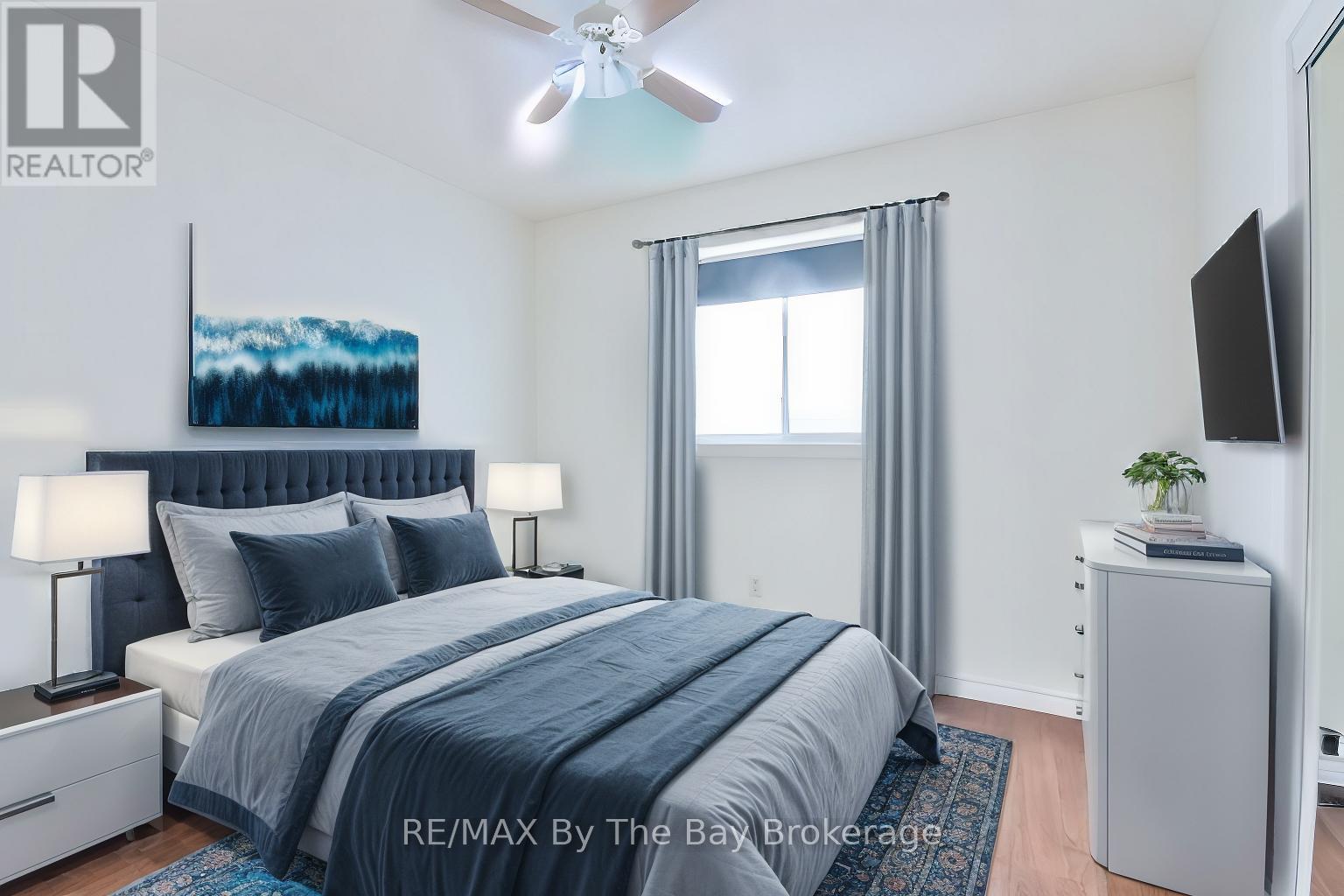 336 Robinson Road, Wasaga Beach, Ontario  L9Z 2Z1 - Photo 21 - S12016369
