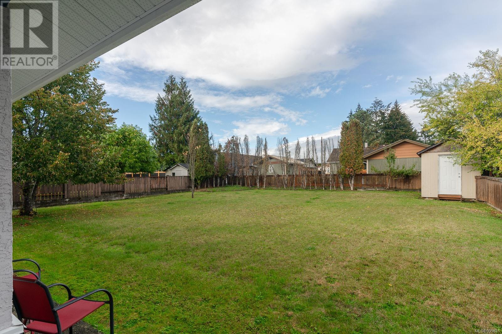 Property at 3957 Marpole St image 2
