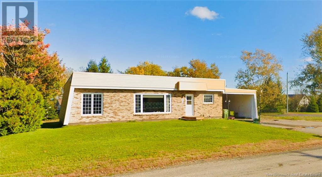 Property at 409 Principale image 1