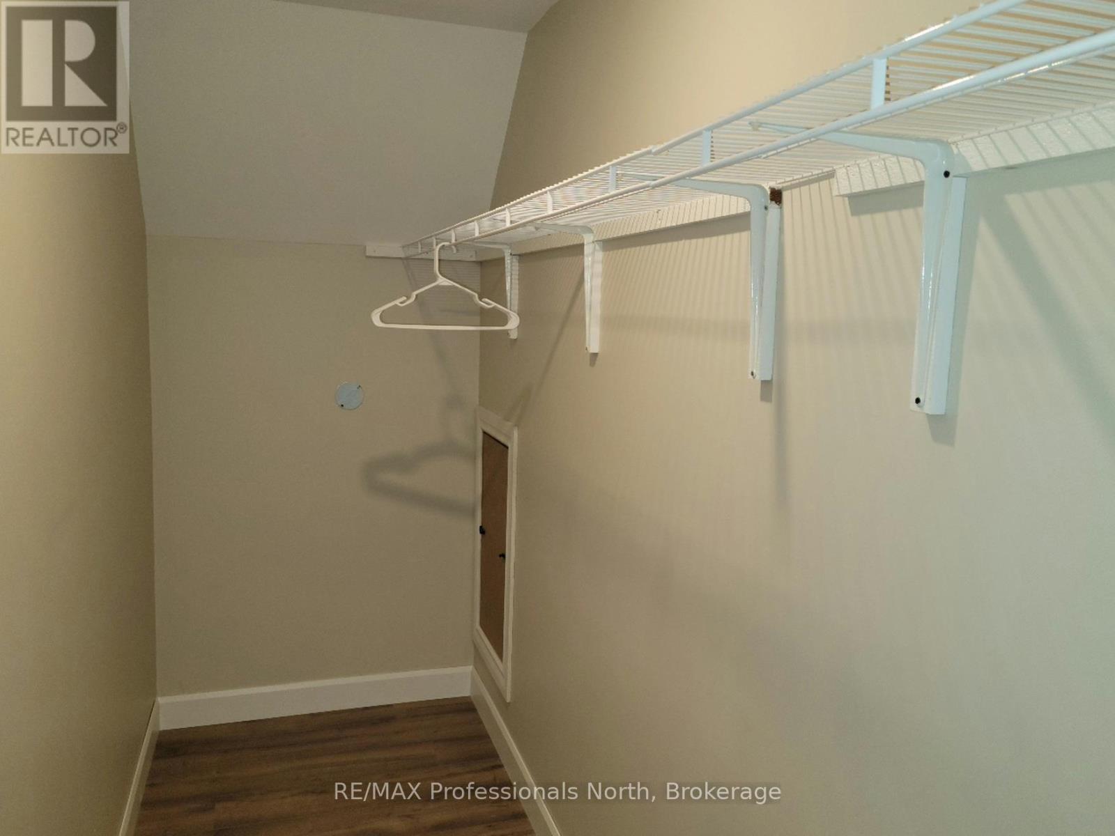 187 Main Street W, Huntsville, Ontario  P1H 1X9 - Photo 26 - X12088078