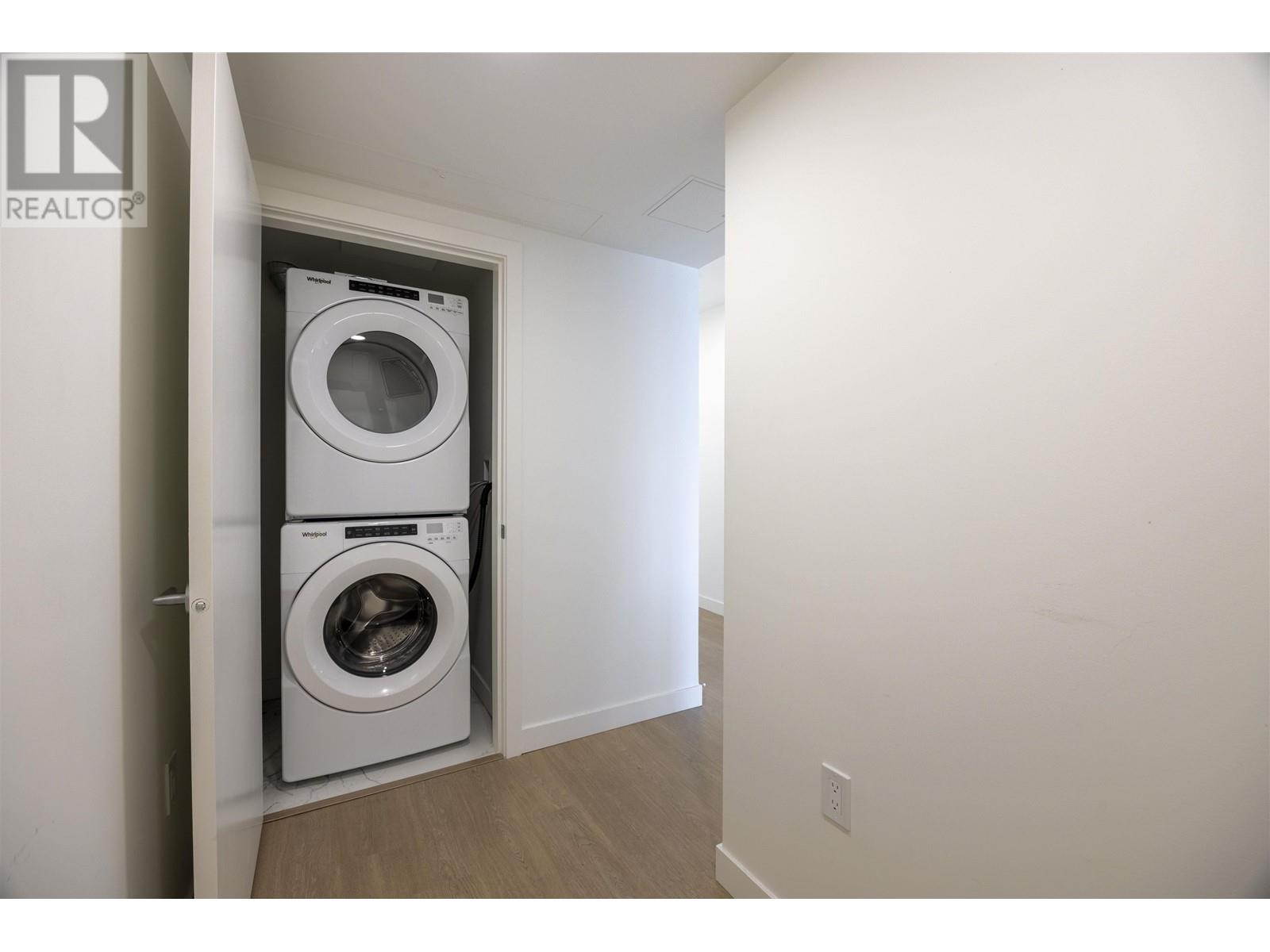 1203 7683 Park Crescent, Burnaby, British Columbia  V3N 0J3 - Photo 14 - R2989926