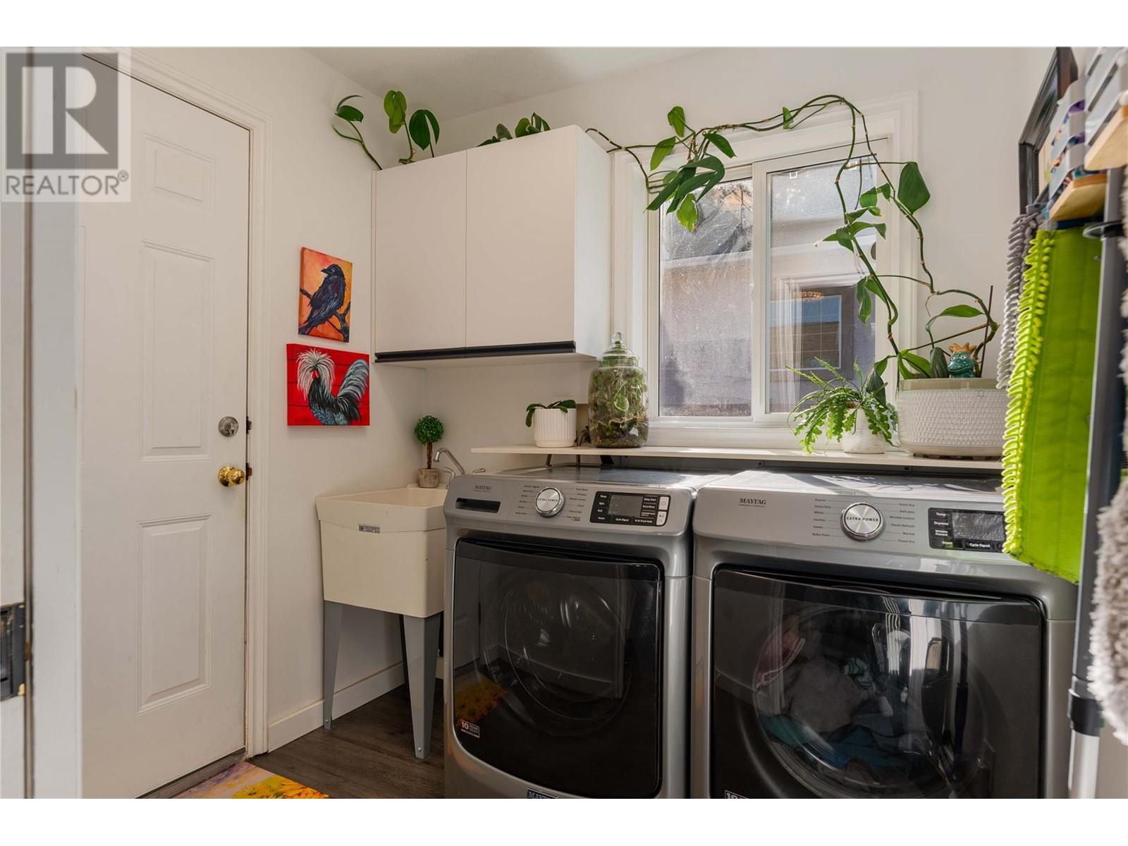 Property at 1389 FOREST Road image 2