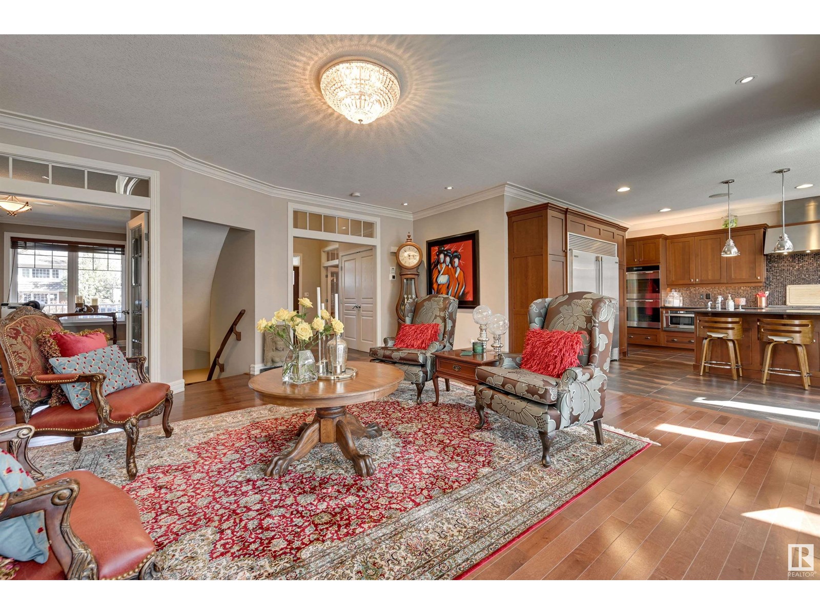 Property at 10534 135 ST NW image 3