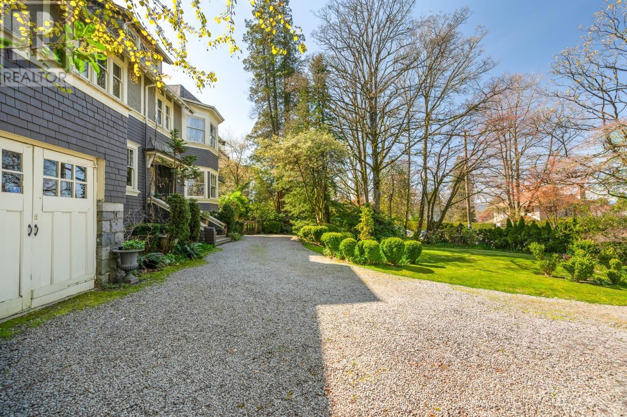 1650 Cedar Crescent, Vancouver, British Columbia  V6J 2P9 - Photo 3 - R2990018
