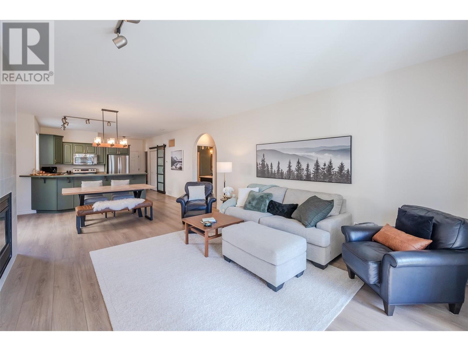 Property at 1065 CHURCHILL Avenue Unit# 102 image 5