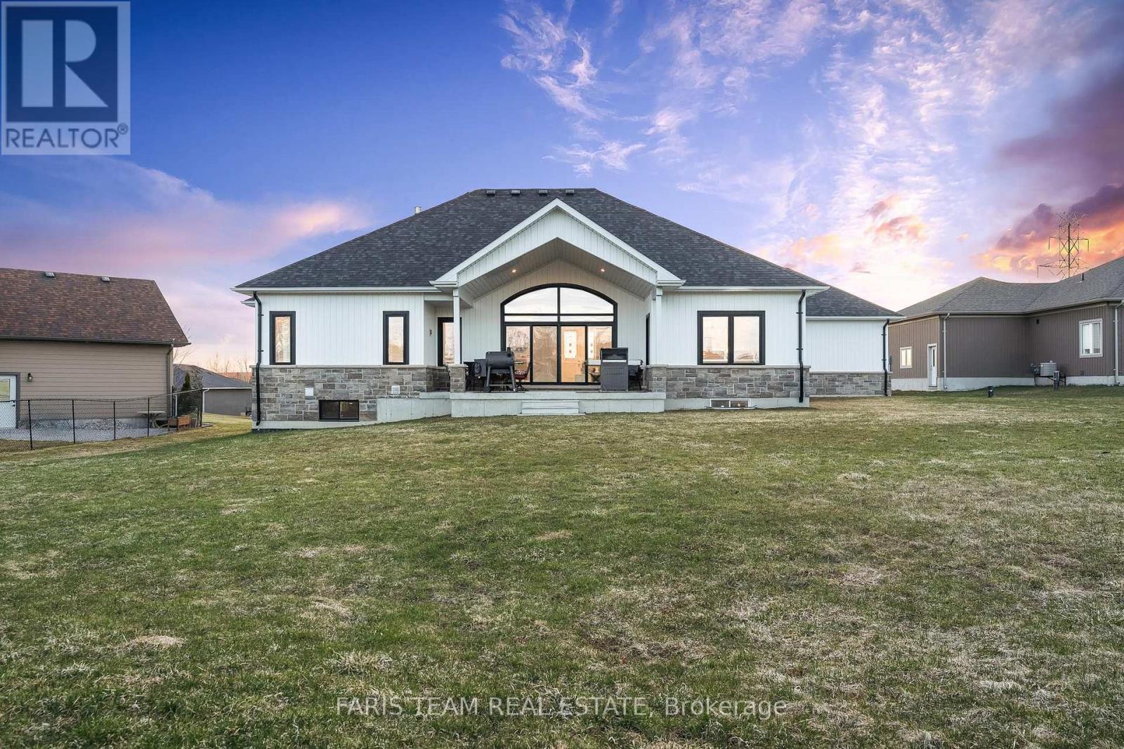 5 Breanna Boulevard, Oro-Medonte, Ontario  L3V 6H2 - Photo 25 - S12085551