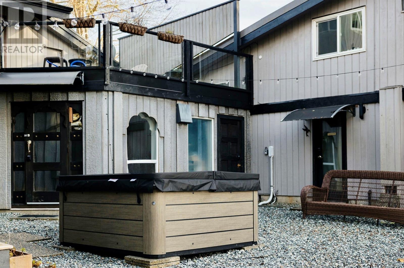 201 Main St, Tofino, British Columbia  V0R 2Z0 - Photo 23 - 992667
