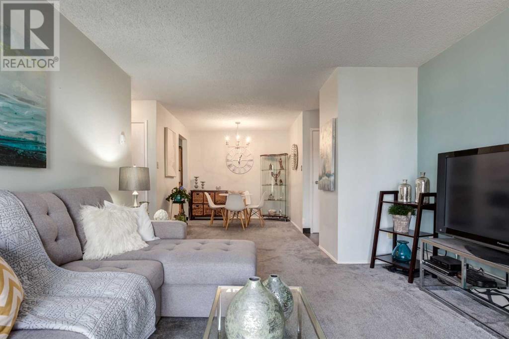 Property at 4107, 315 Southampton Drive SW image 2